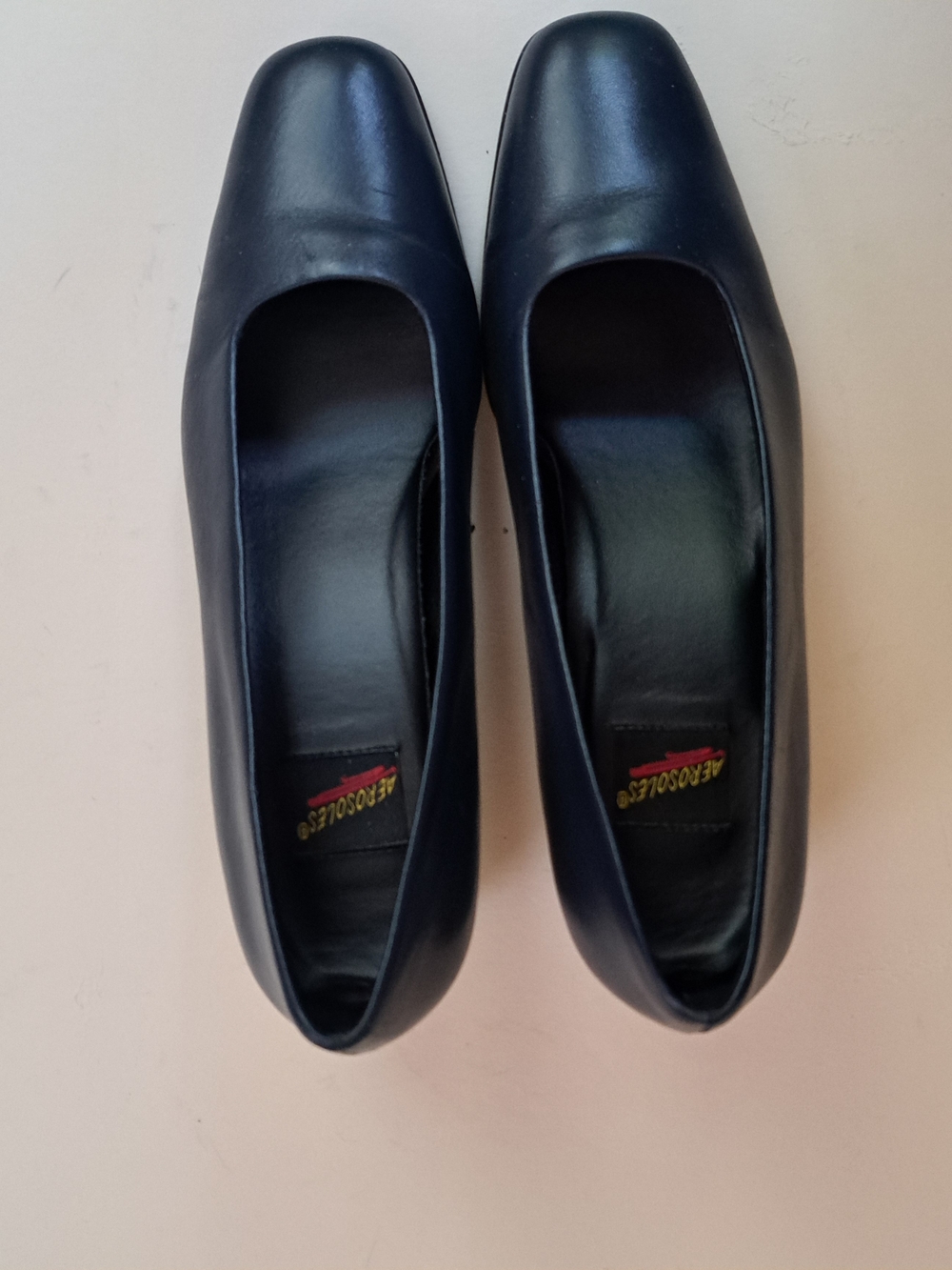 AEROSOLES Black Square-Toe Women's Flats